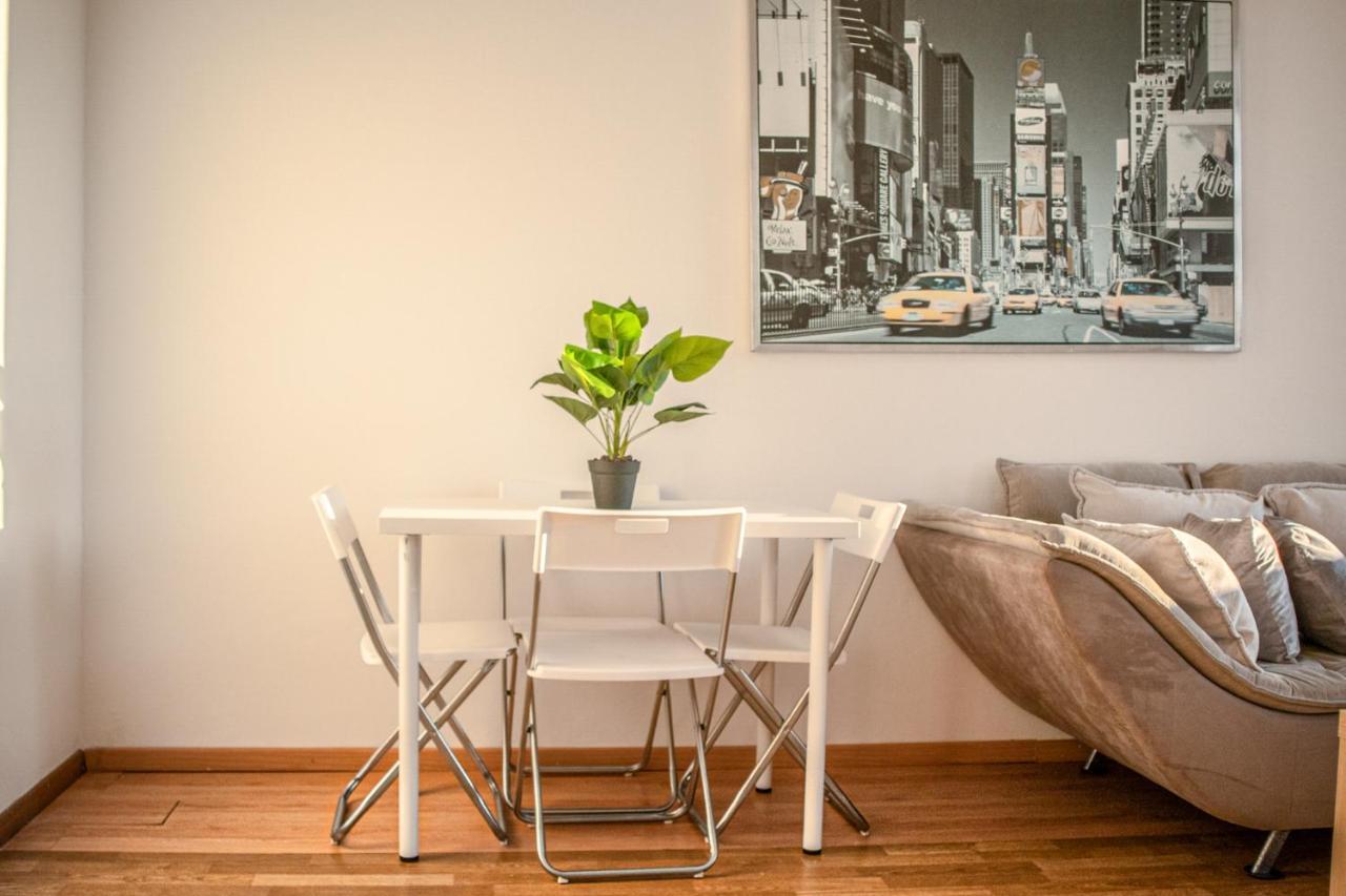וינה Joyful 2Br Apt. @ Millenium Tower And The Danube מראה חיצוני תמונה