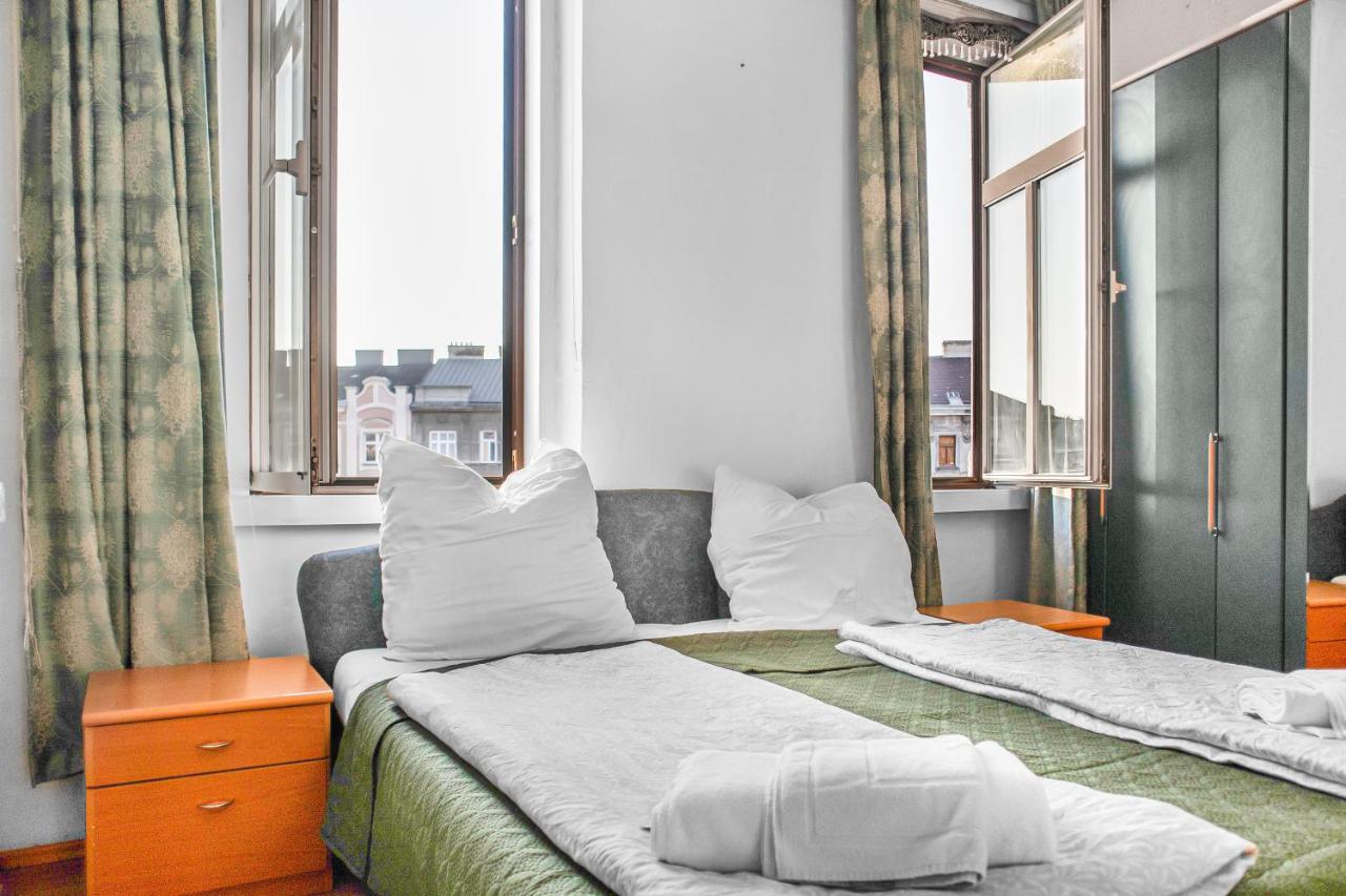 וינה Joyful 2Br Apt. @ Millenium Tower And The Danube מראה חיצוני תמונה